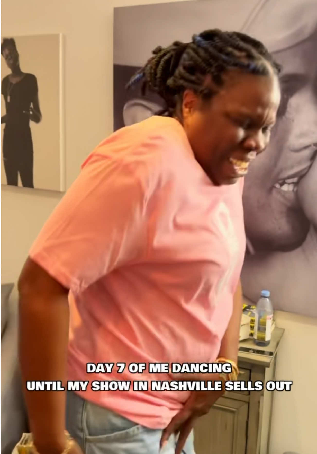 @Leslie Jones