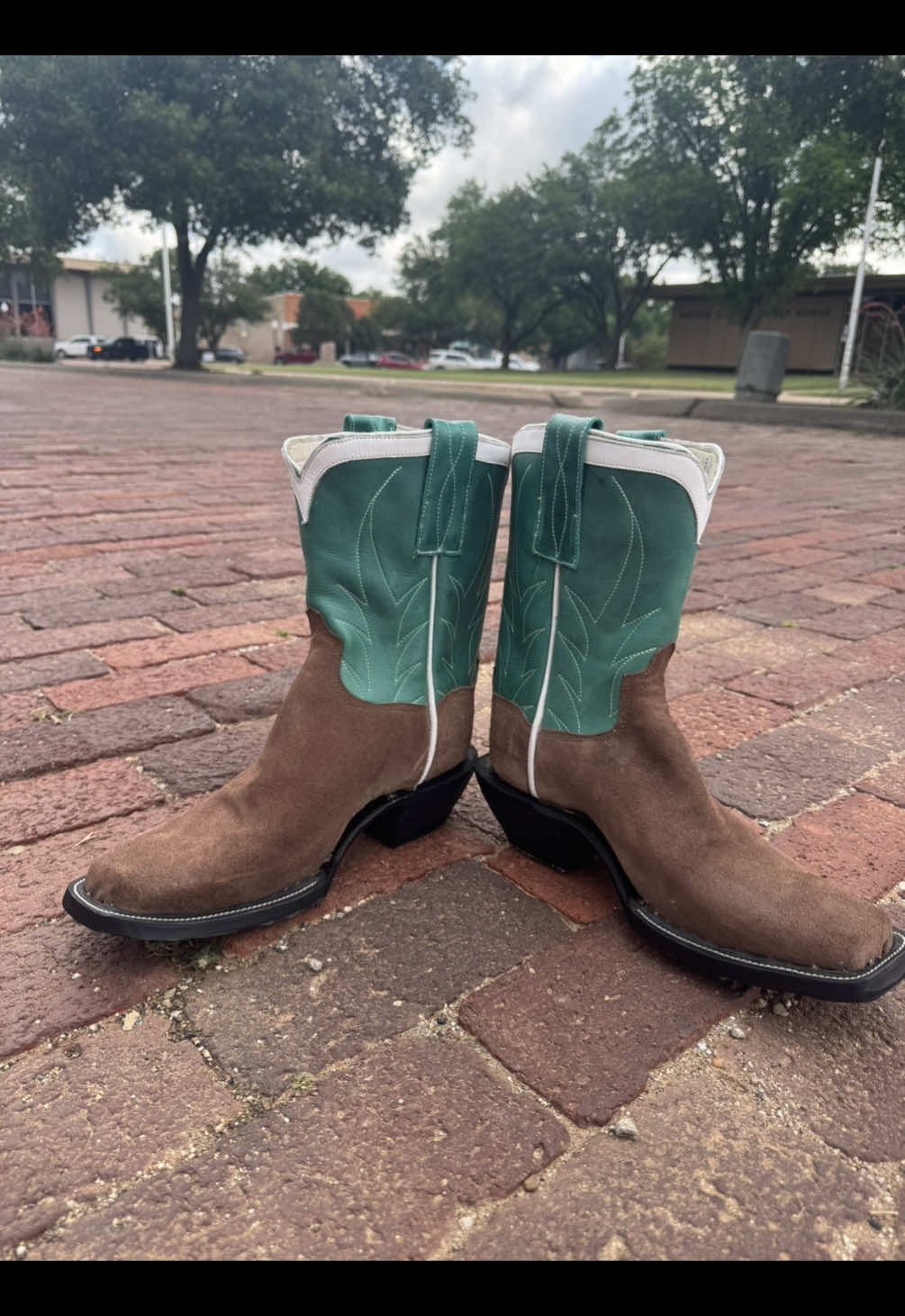 @&clubs;️Brilee&rsquo;s Boots 📸