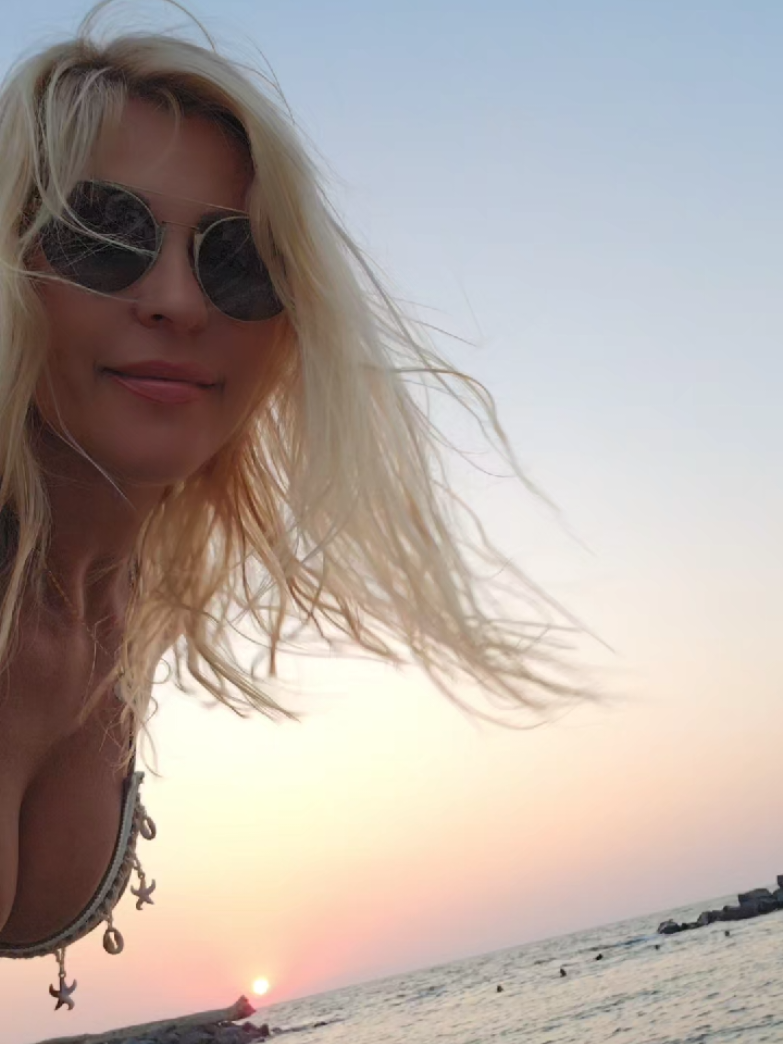 @Anamaria🇷🇴🇮🇹🦂
