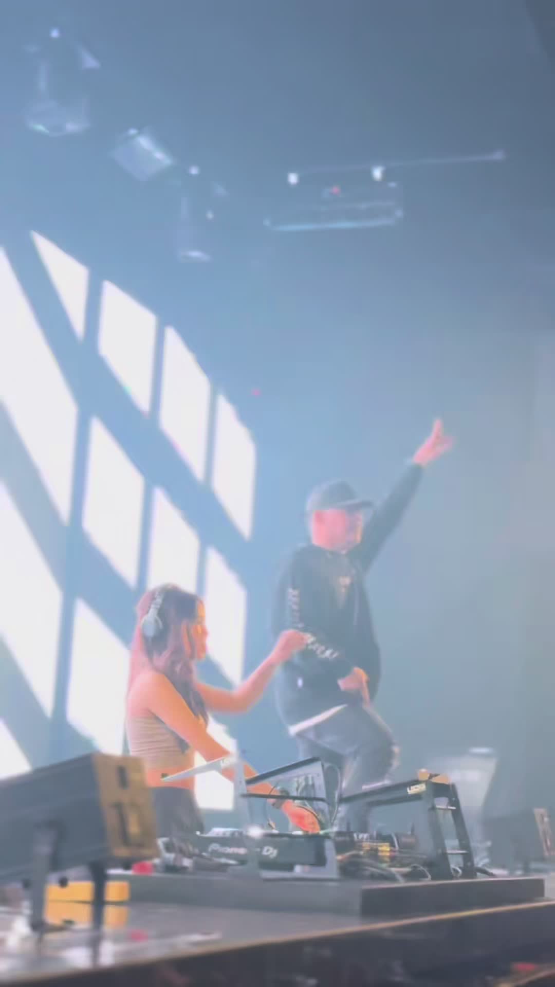 @K