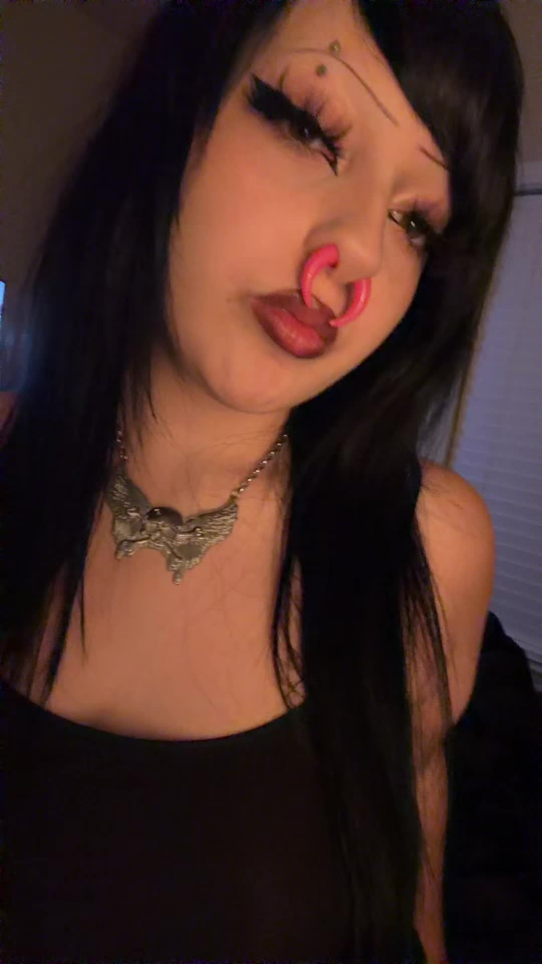 @chanelonmywings