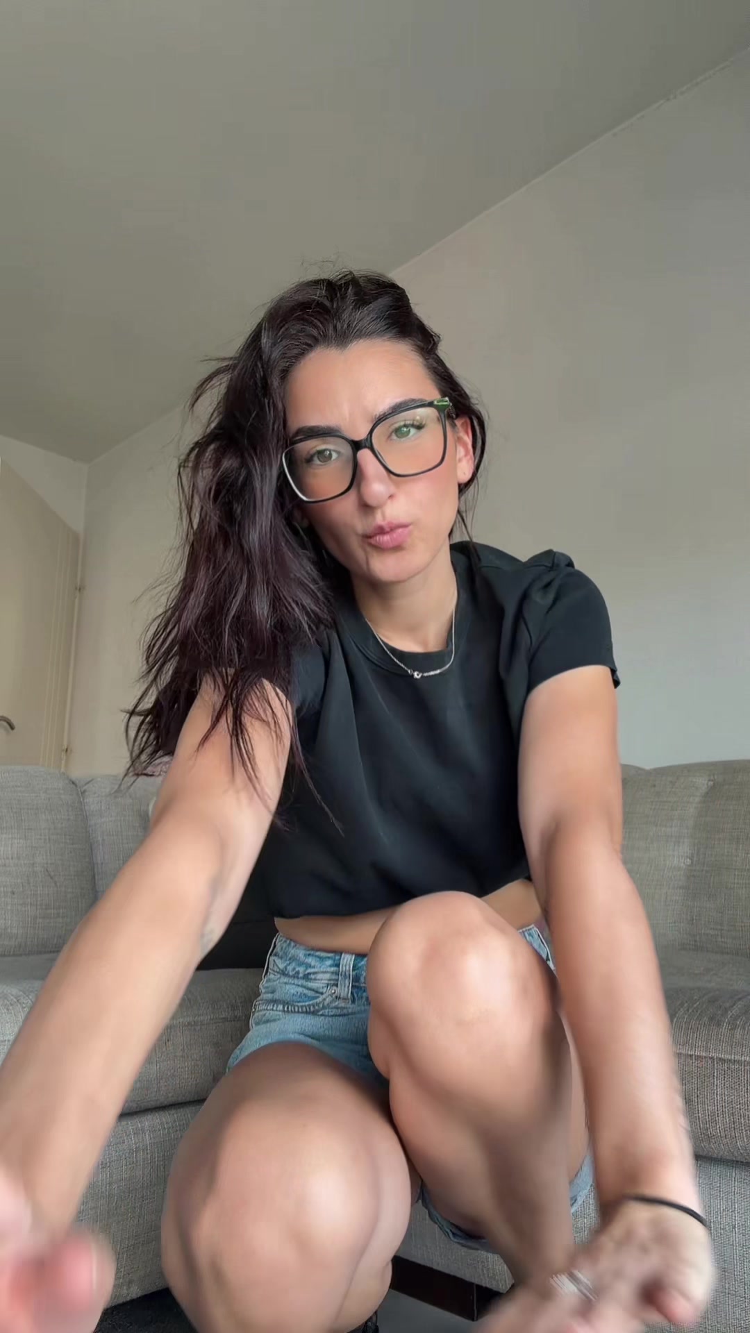 @Mel_in_Black