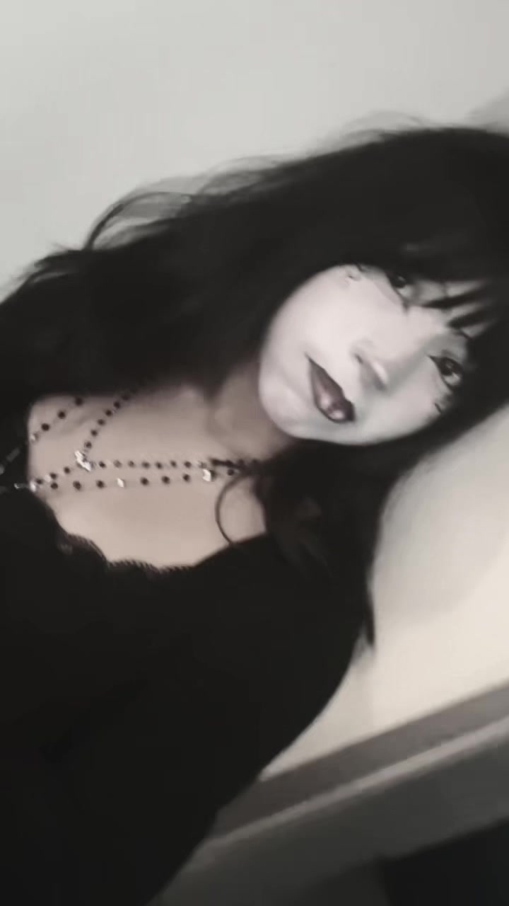 @.vamp1rea