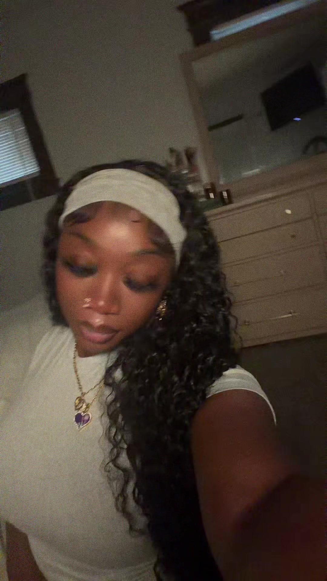 @Tiara Chelese ๐