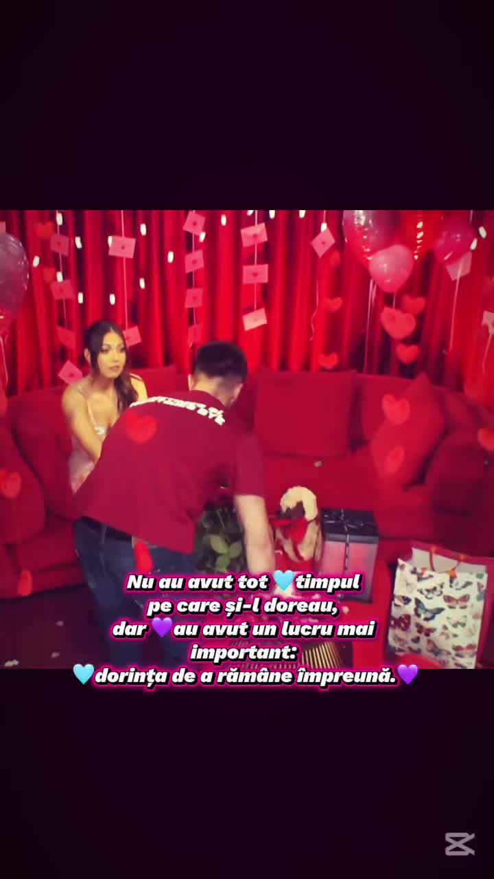 @Elena🩵❤️💜
