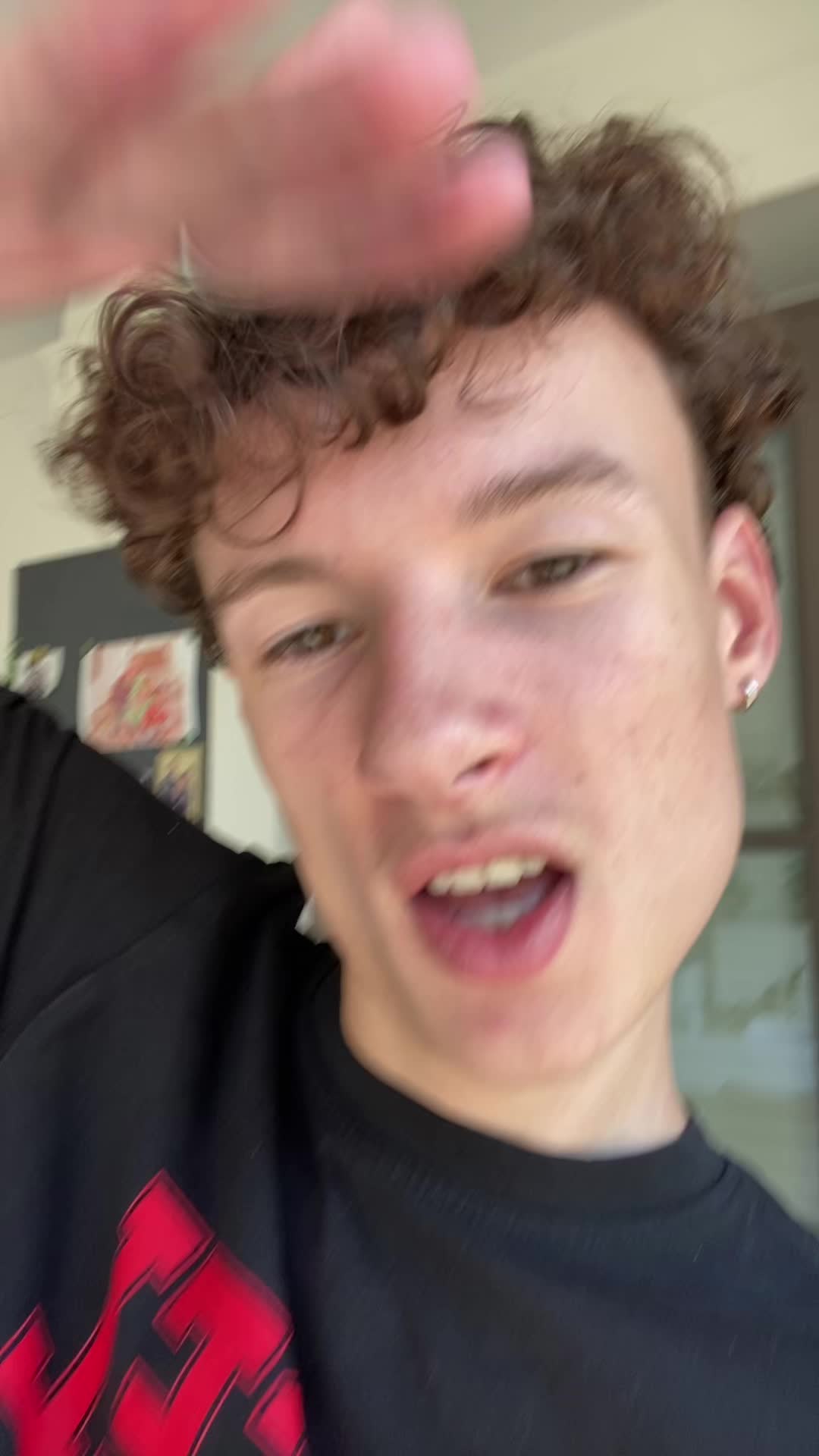 @Juulpiron