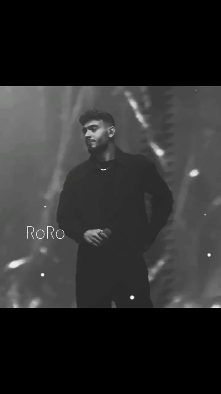 @⋆𝐑𝐨𝐑𝐨⋆