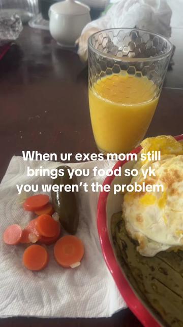 @Leavemealonee