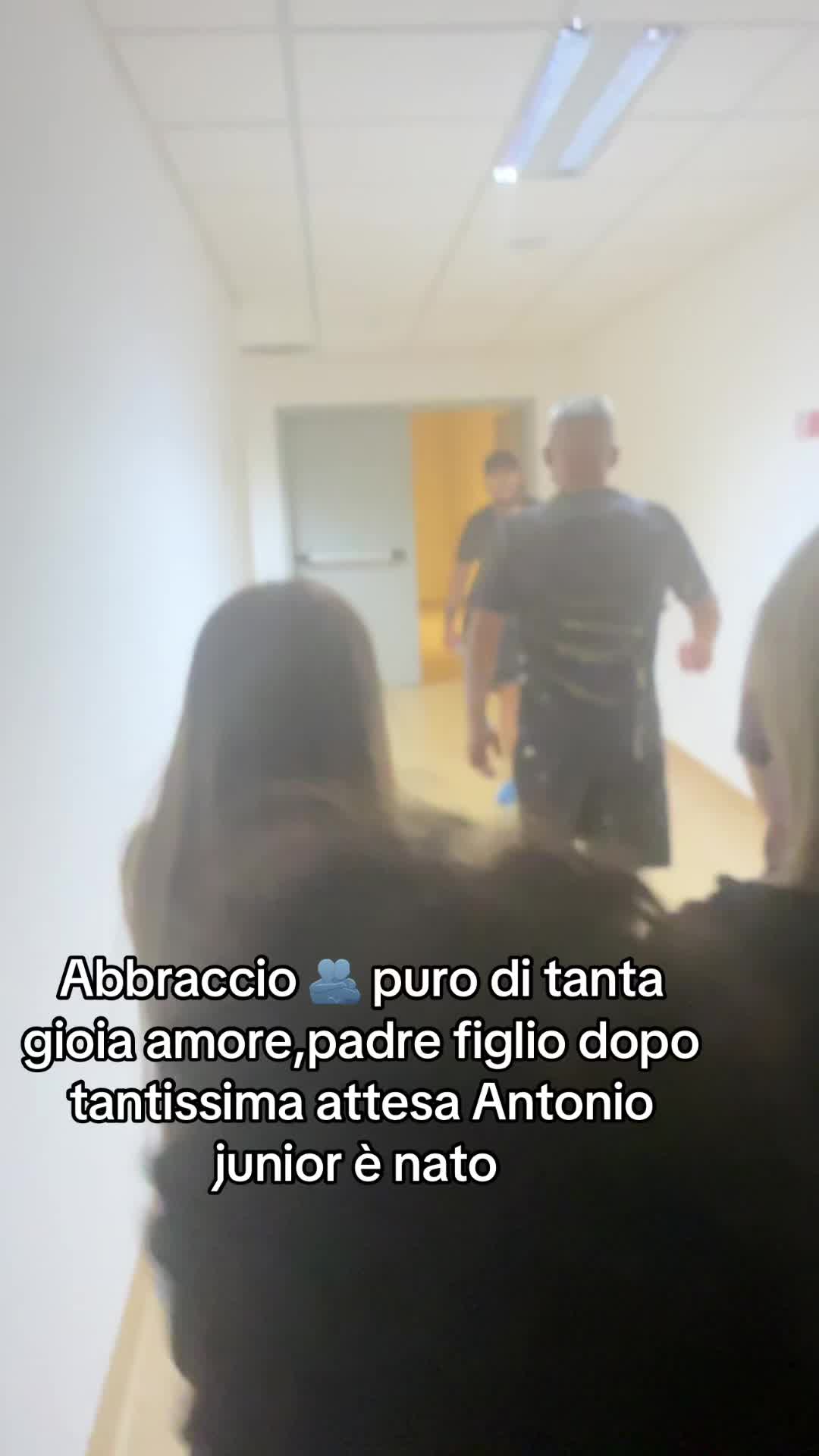 @antonellaantonio_