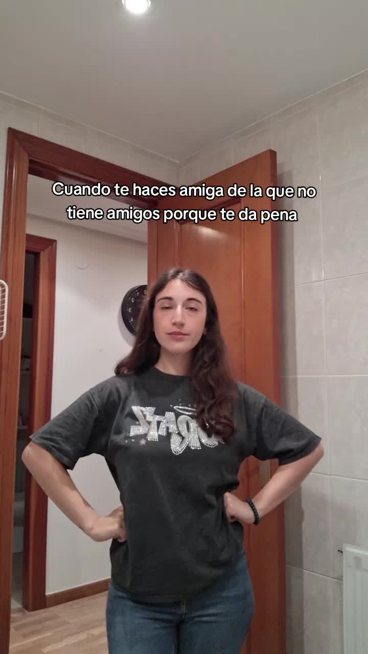 @Desirée 🦋