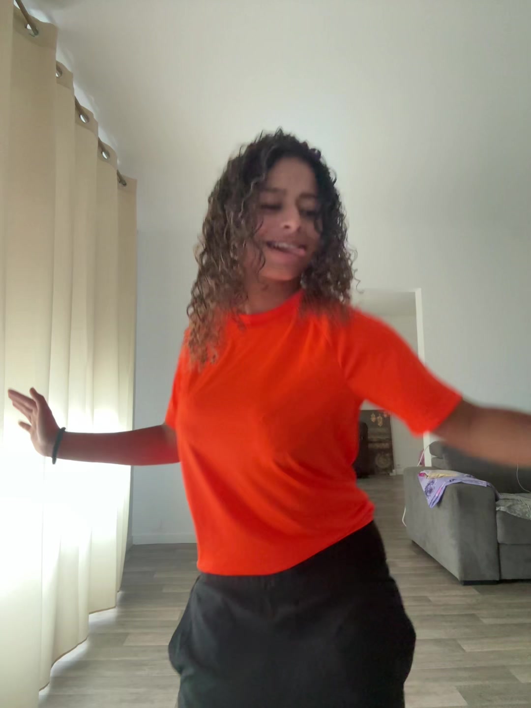 @𝐒𝐊𝐇🌺