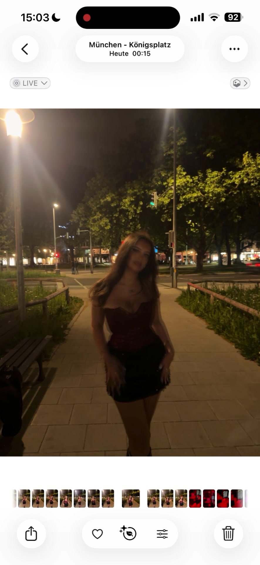 @𝒮