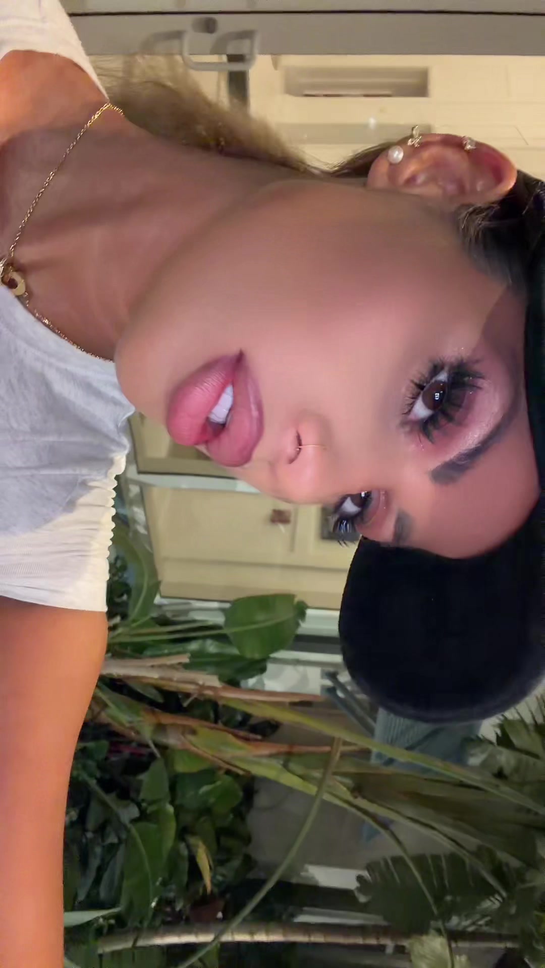 @Nicoleᥫ᭡