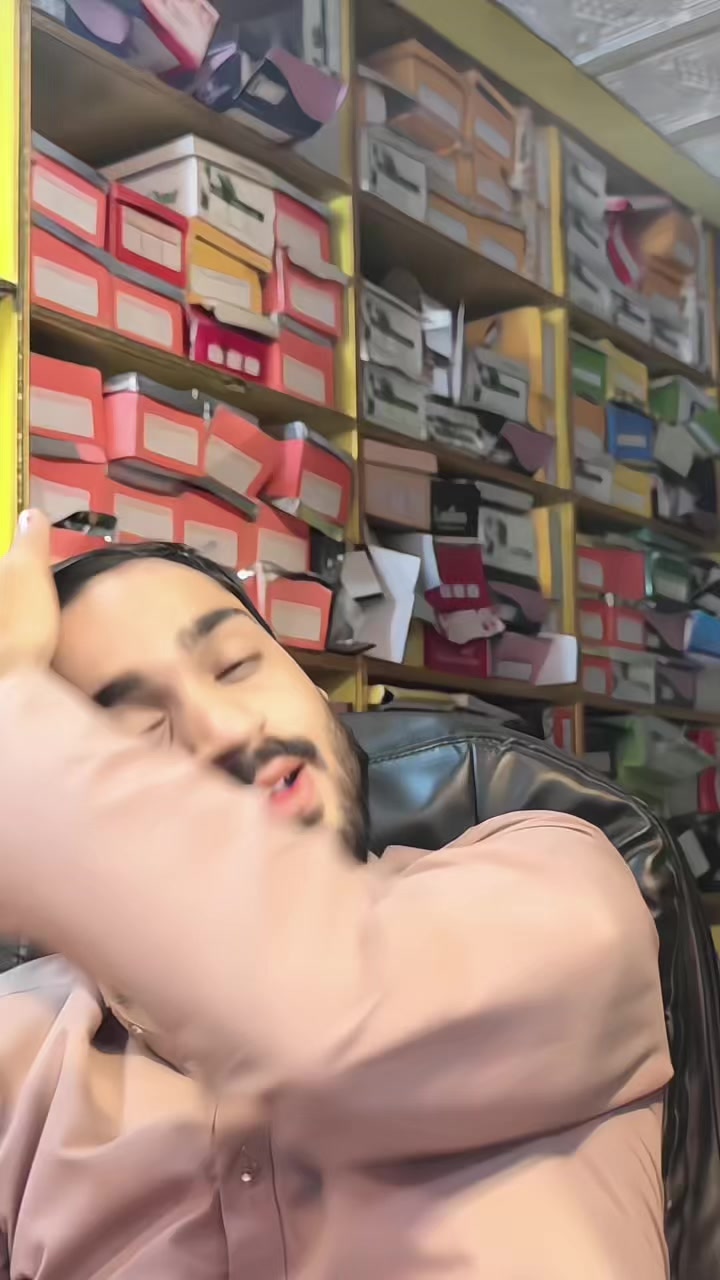 @⚜️جنيد_بھٽو⚜️