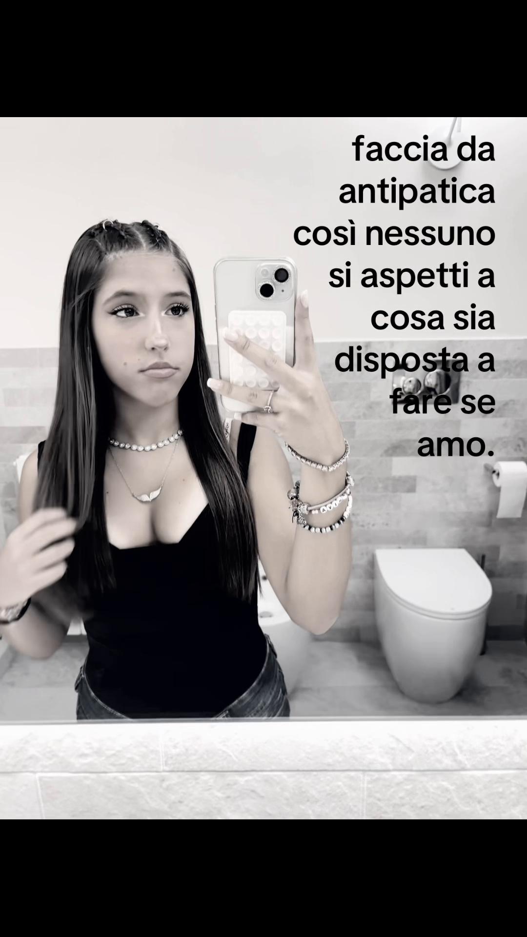 @privvv_.agnee🌟🐚