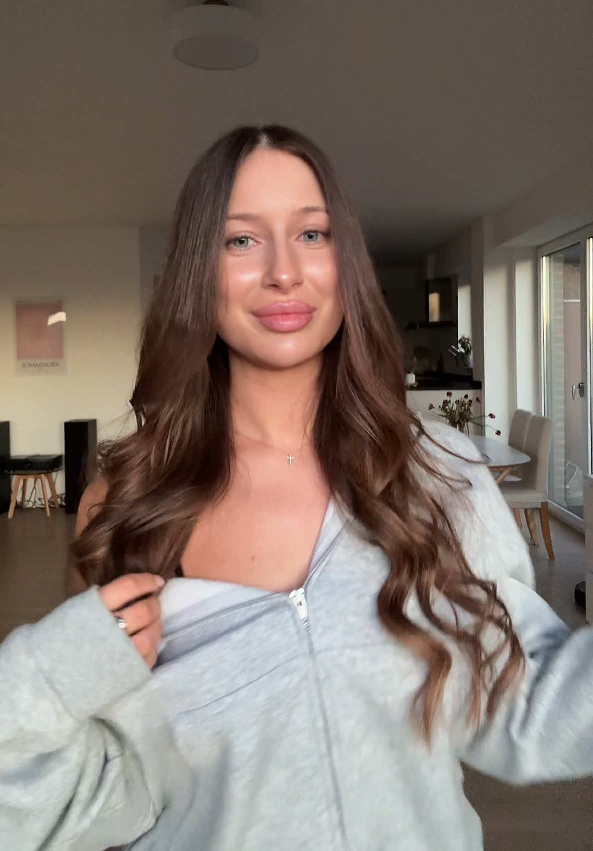 @Larissaxra