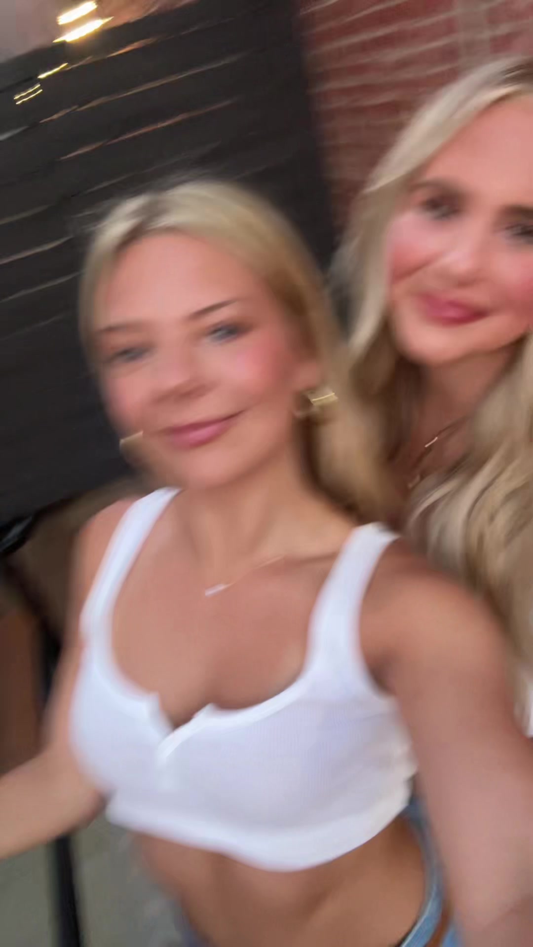 @ella 💩