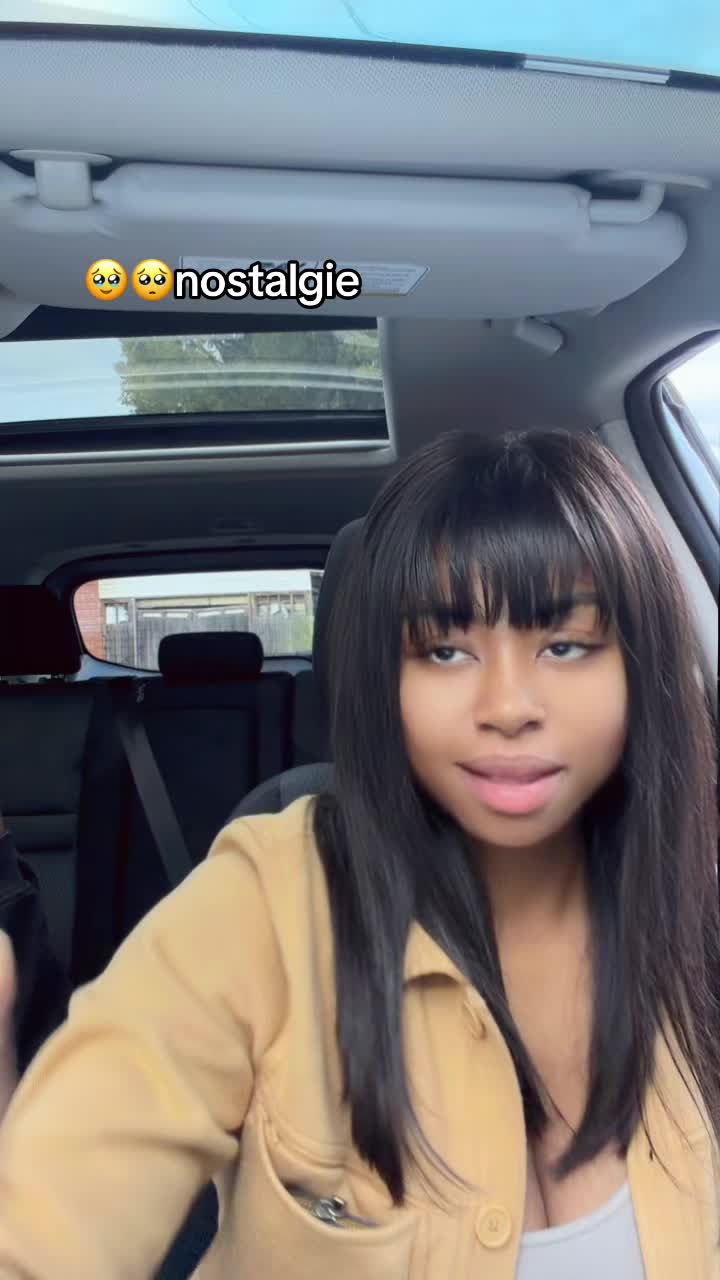 @Angela🇨🇦