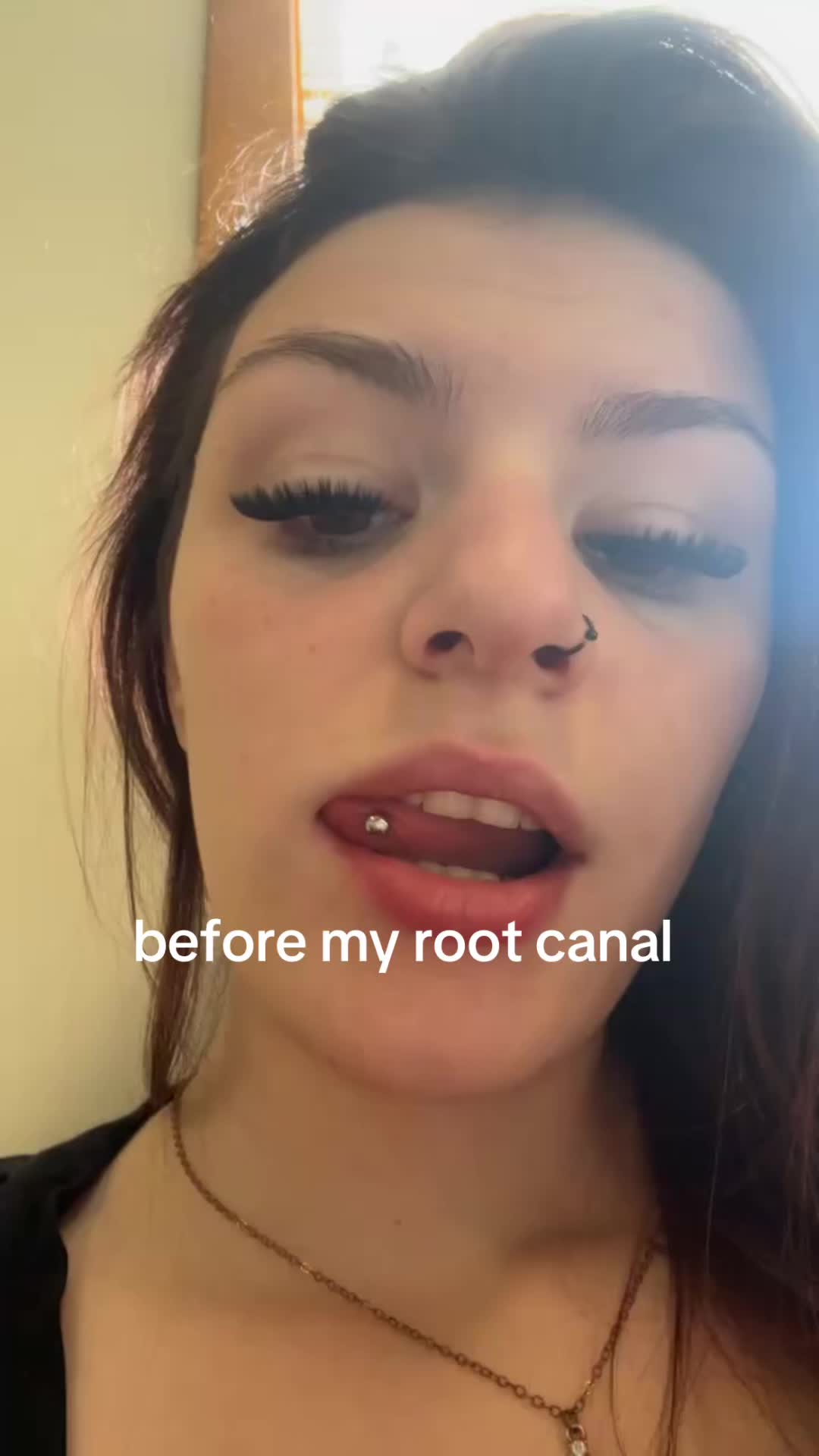 @👻