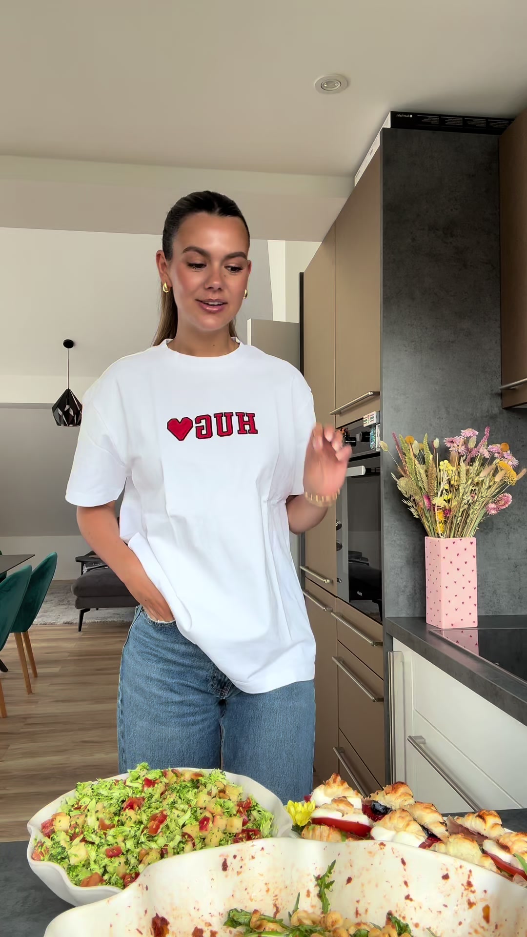 @Ana
