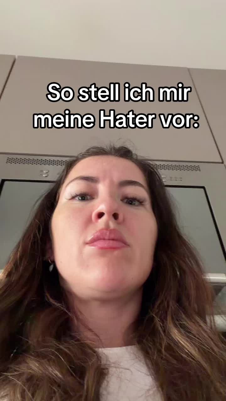 @ELEYNA CATERINA 🤎