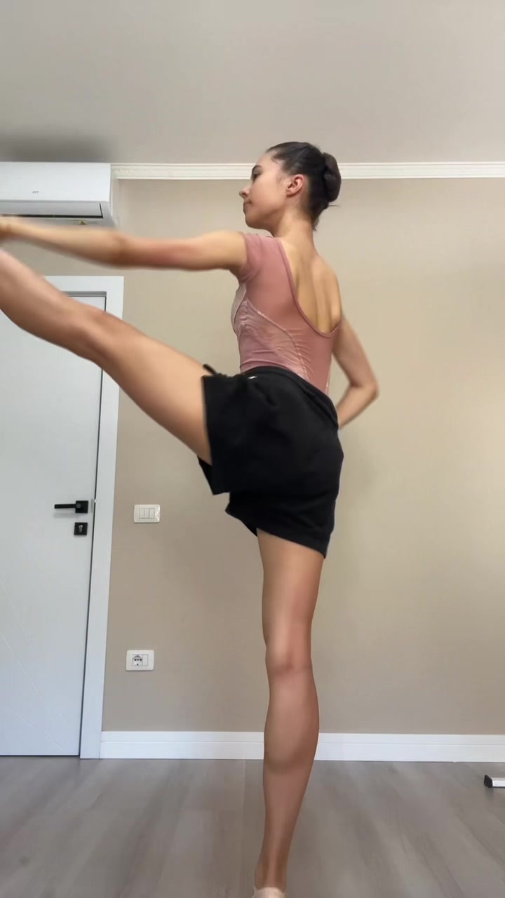 @Katya Dudka