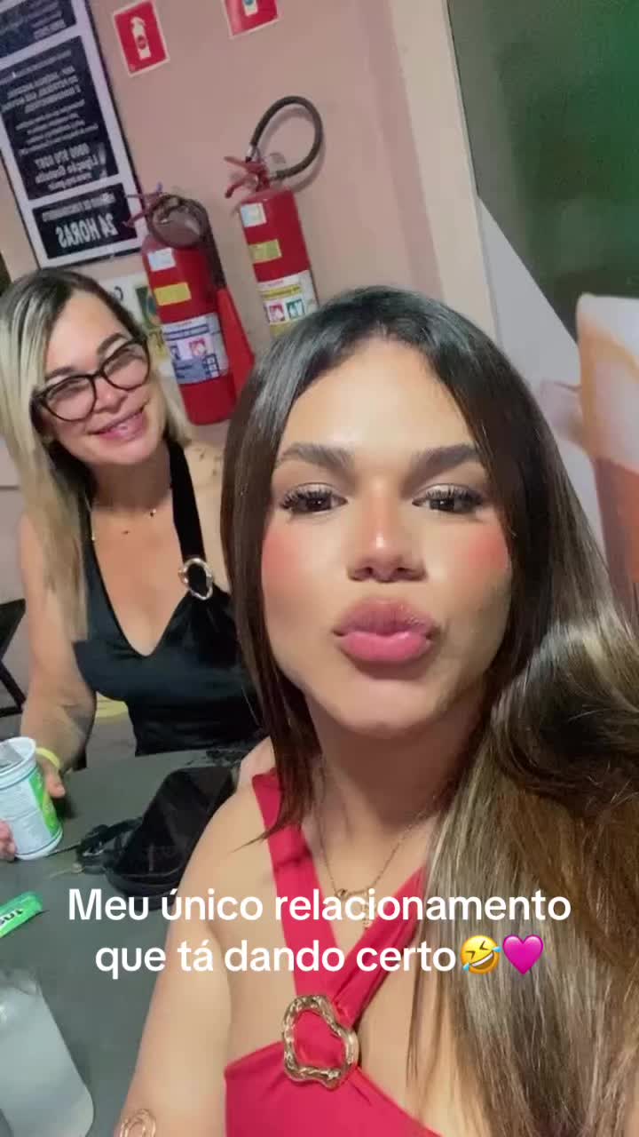 @faely_silva_