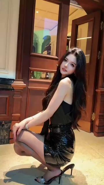 @Silk_n_pussy