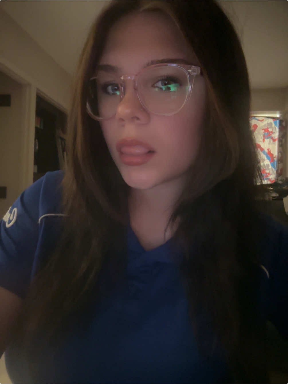 @🦖