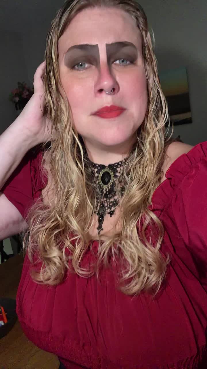 @alykatbaby