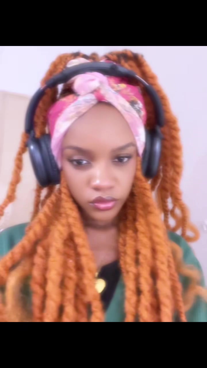 @🦋𝓐𝓹𝓱𝓻𝓸𝓭𝓲𝓽𝓮🦋