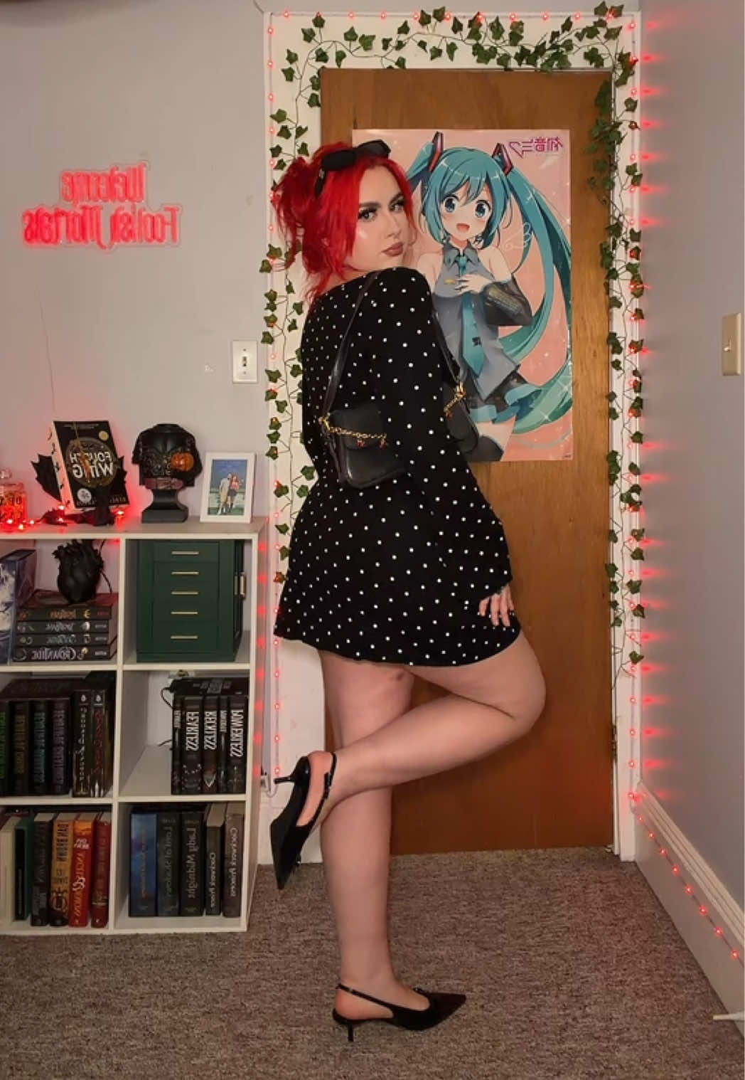 @simiviolet