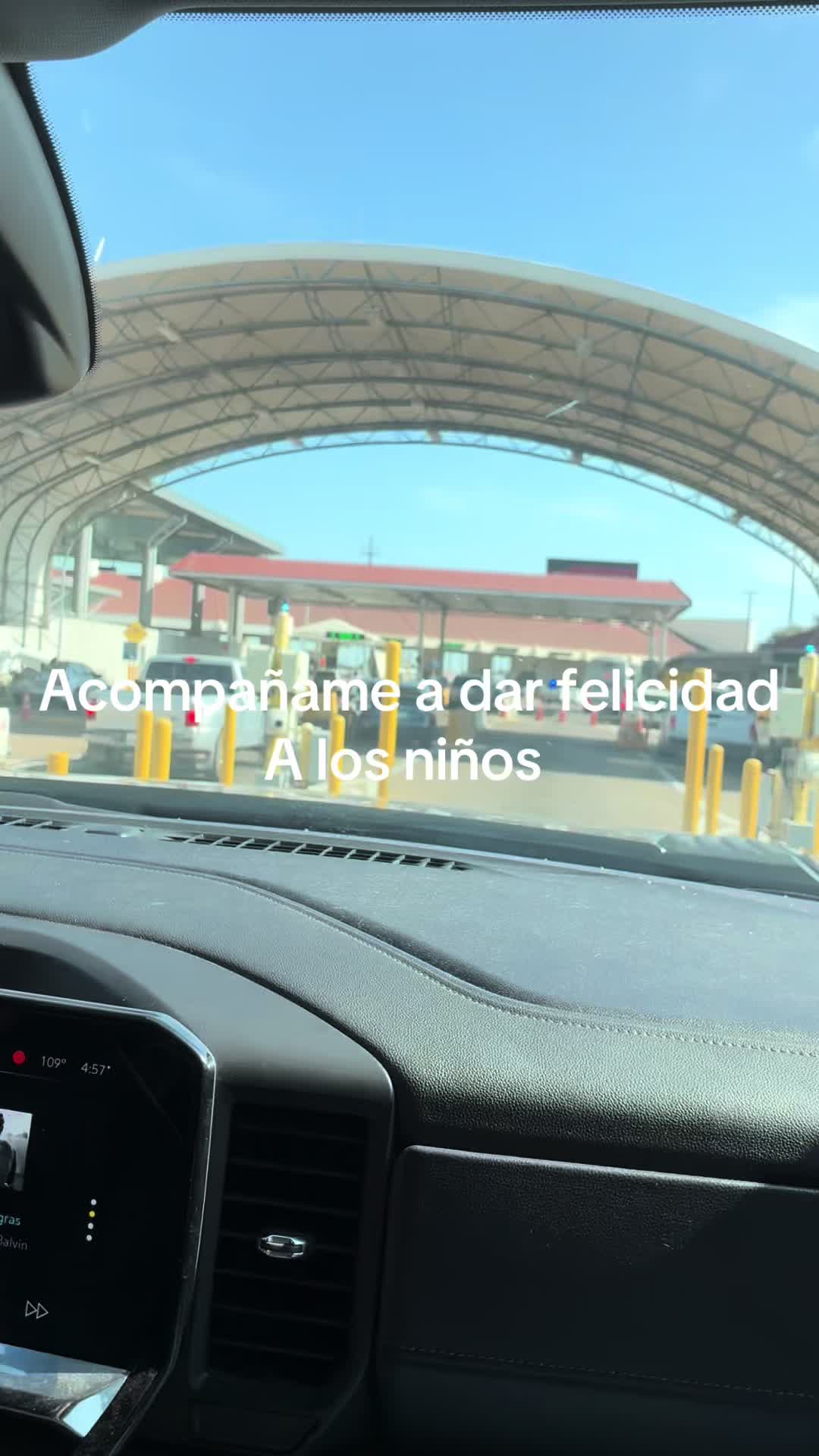 @Erikasaldana