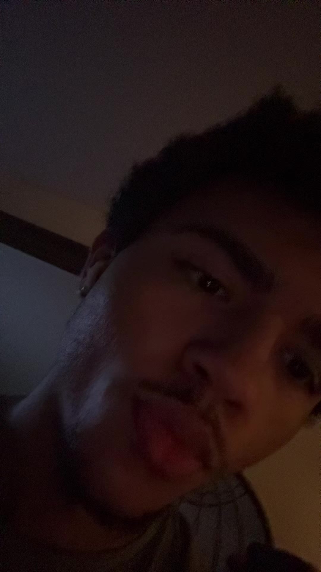 @Julianİs2bored