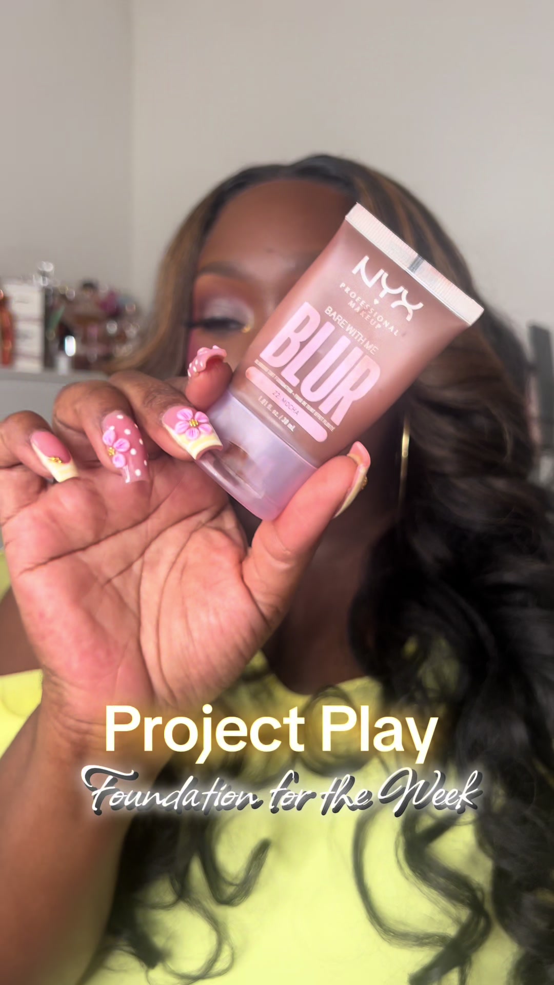 @Makeupbynesha