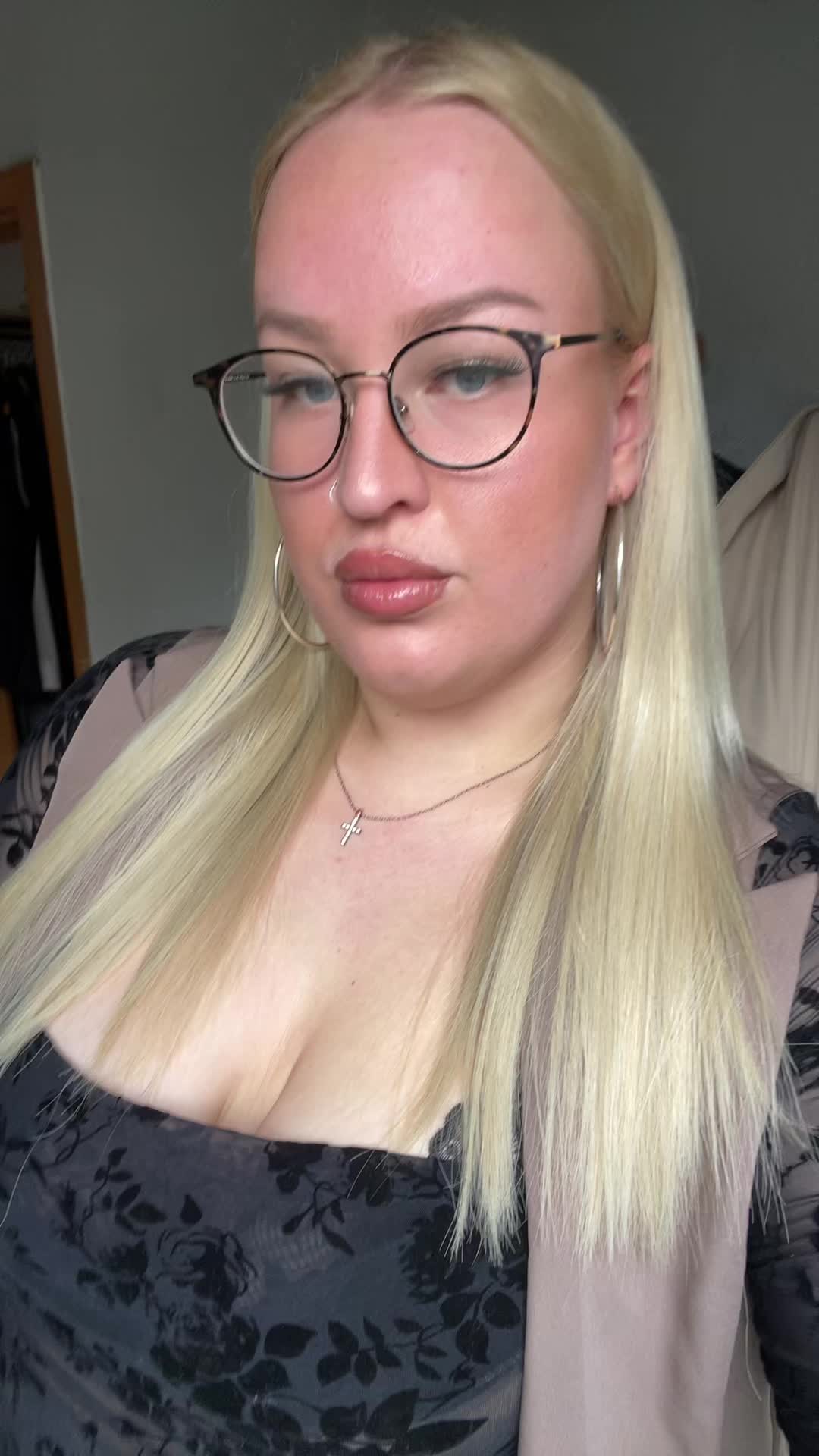 @Vanessa