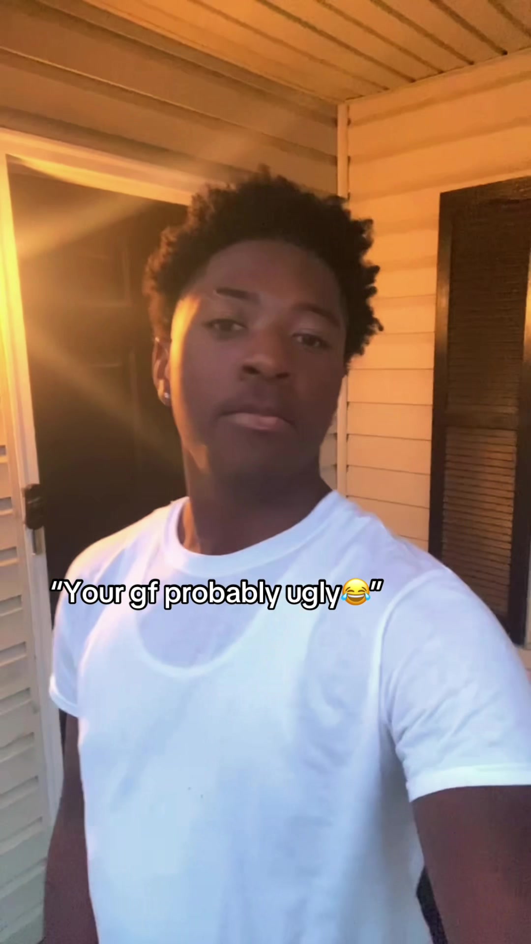 @️