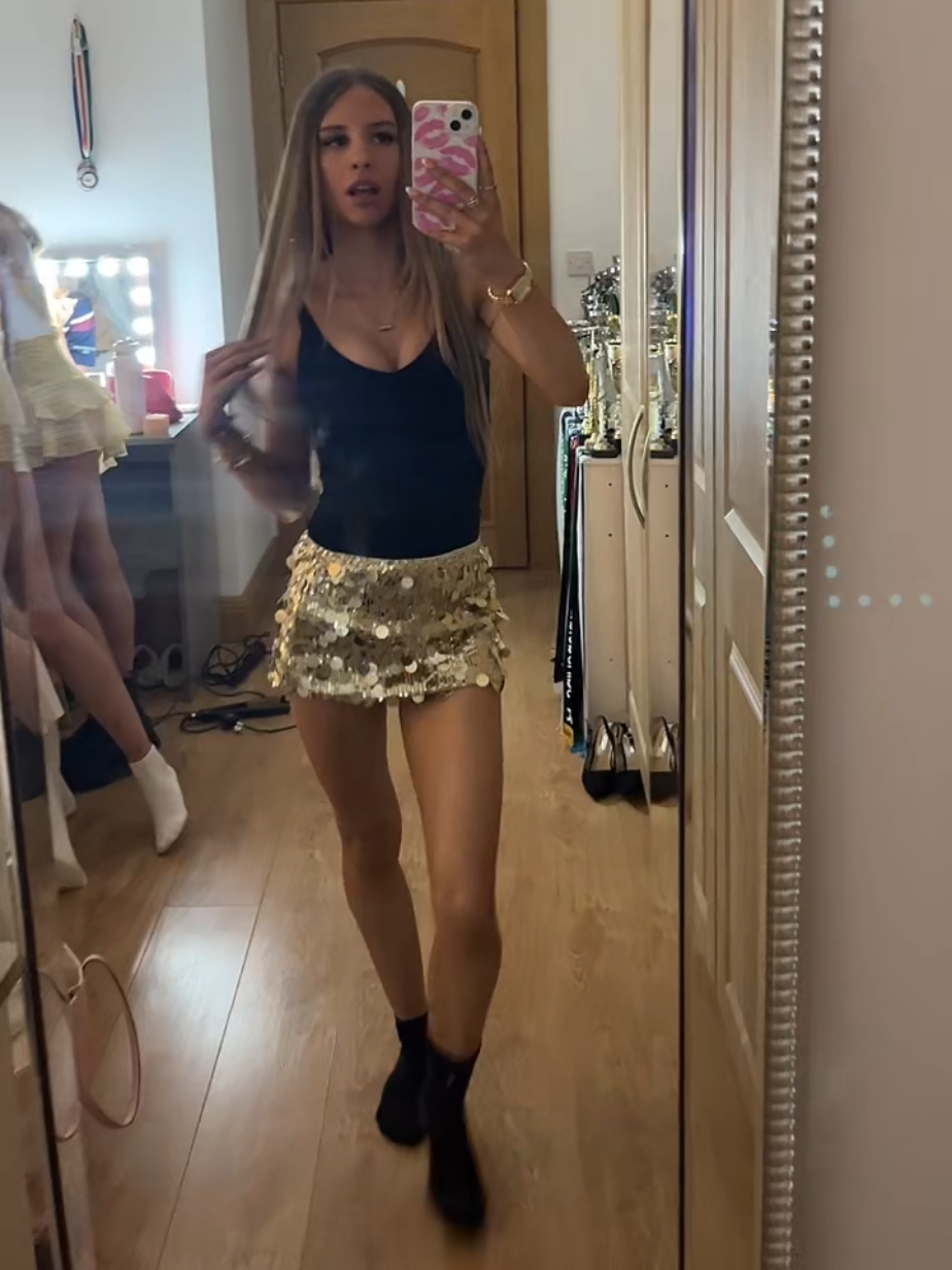 @Party Outfit