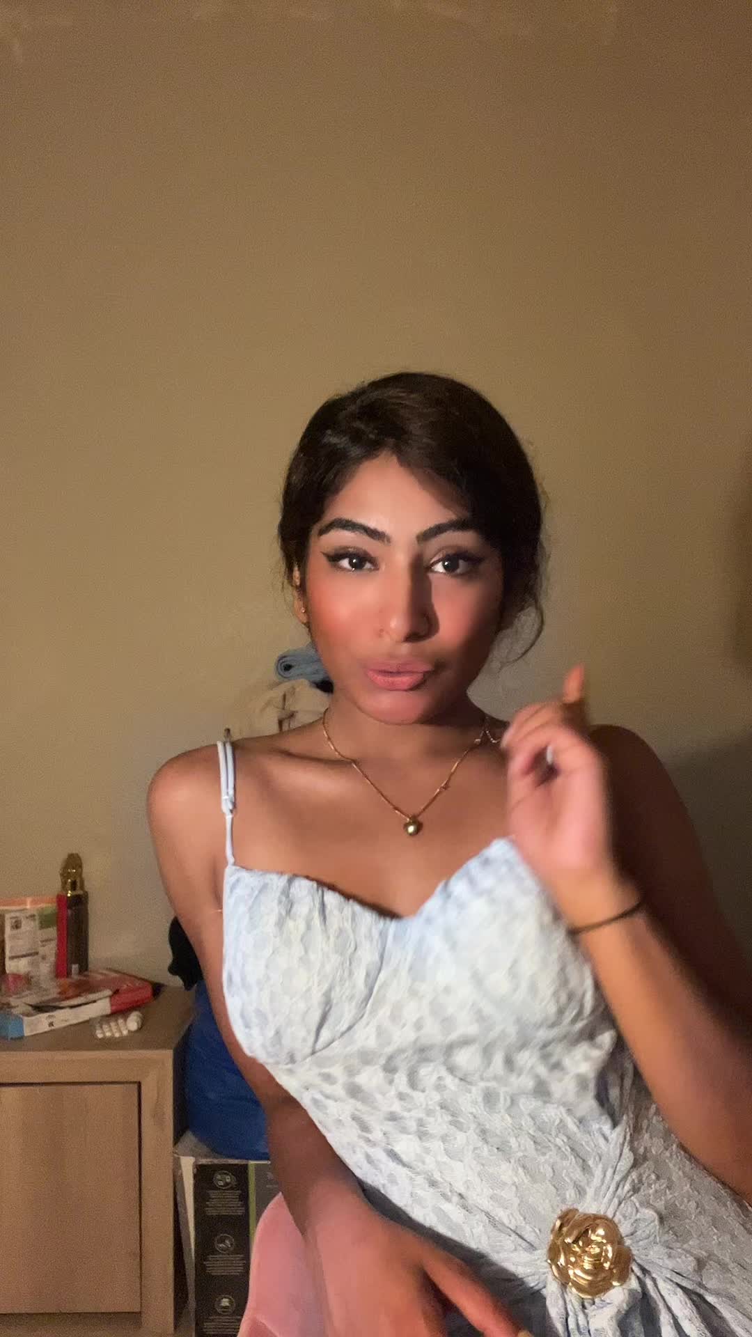 @Anishba 🌺🤍