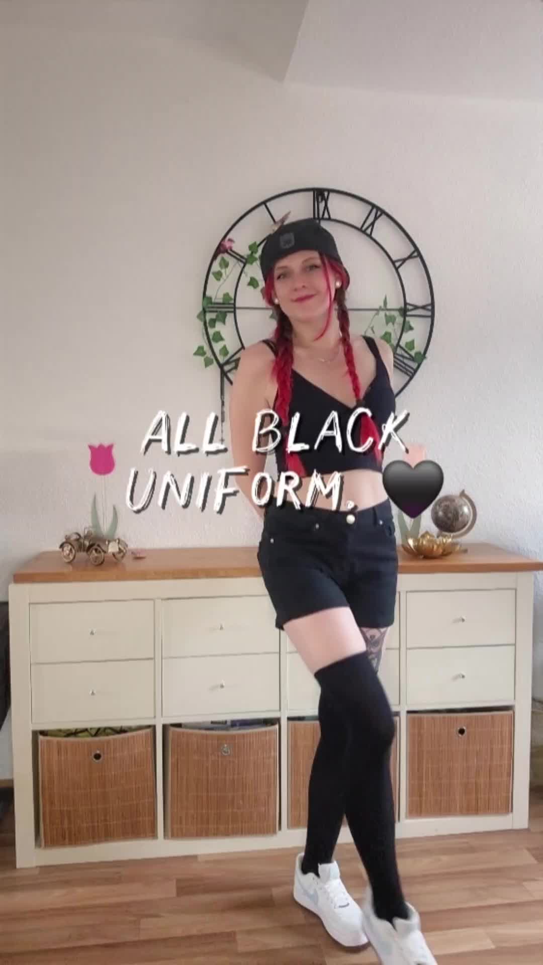 @Annika van Oswald