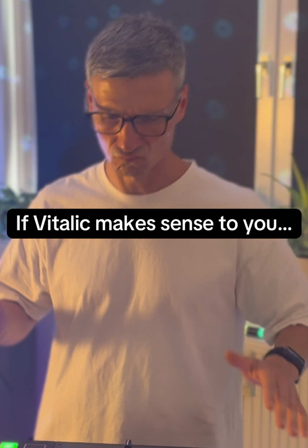 @DJ_AVELØ