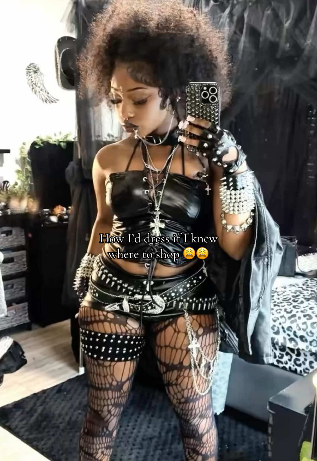 @prettyoldsoull🧿🥀