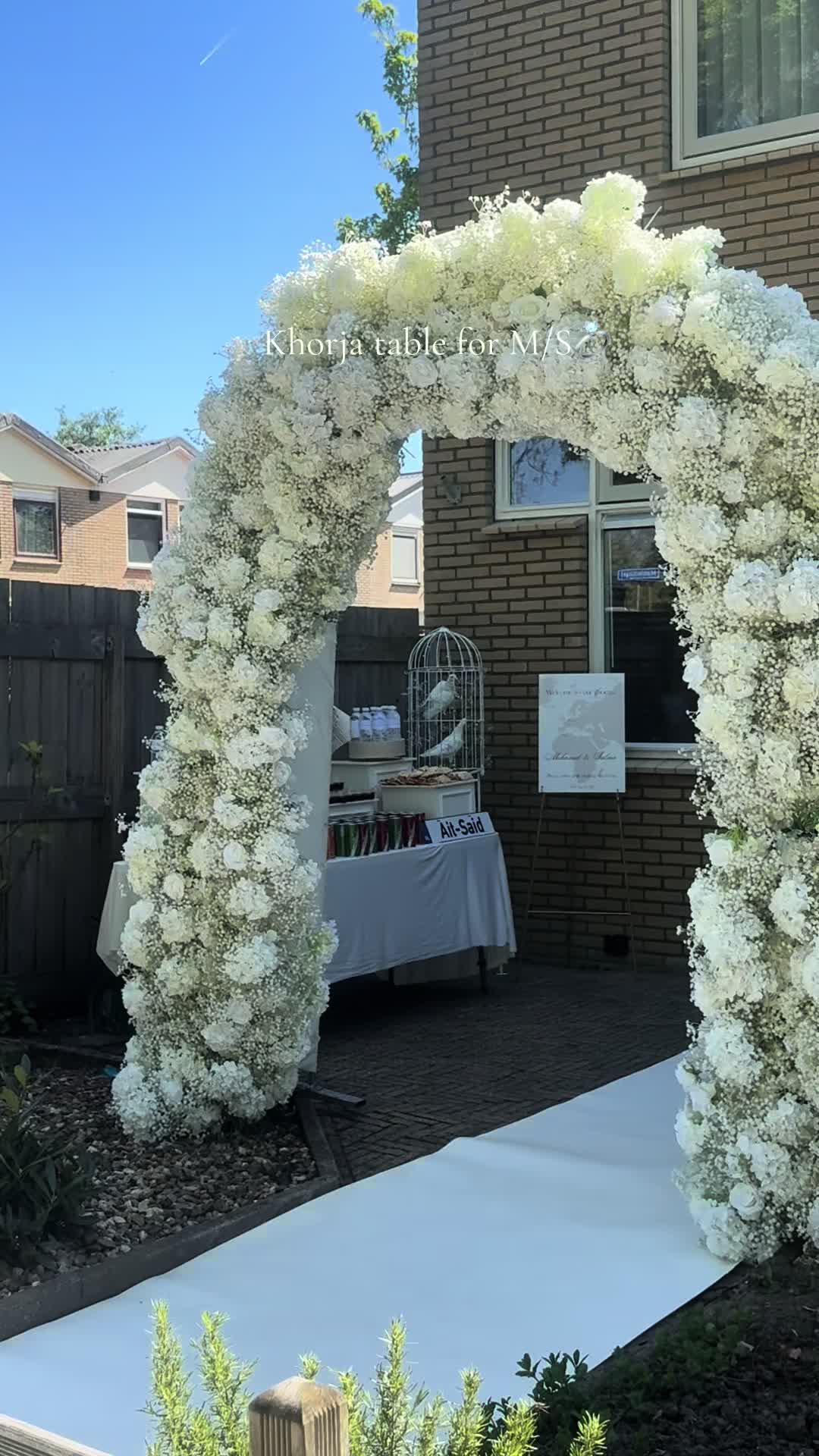 @Yasmina’s service