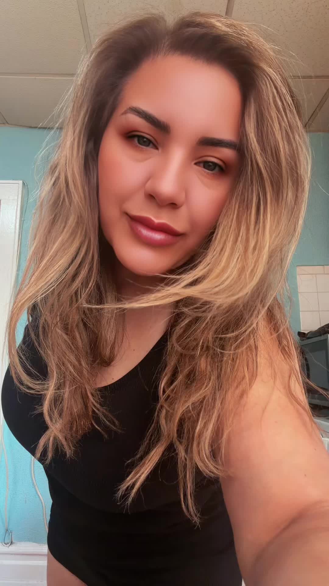 @mariela.j.v