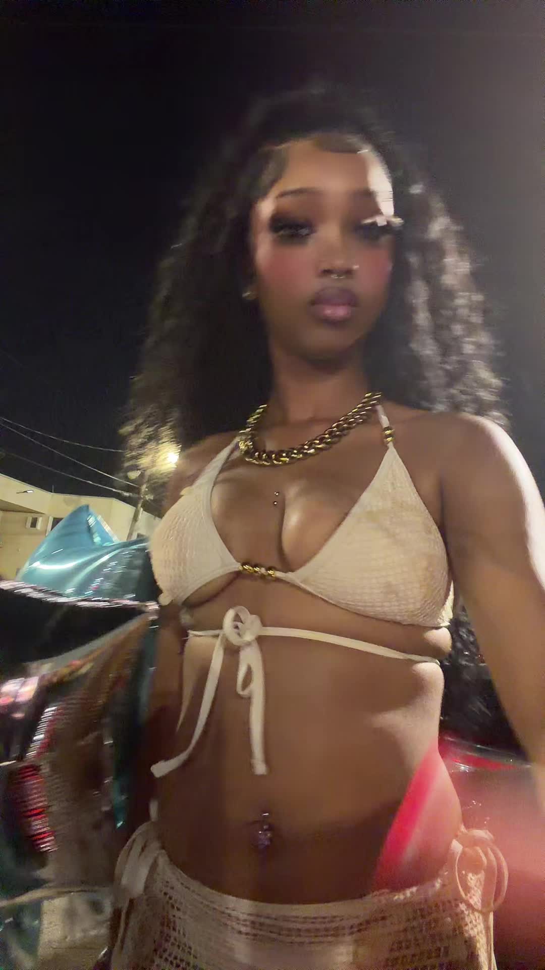 @Ladyleo🦁💵