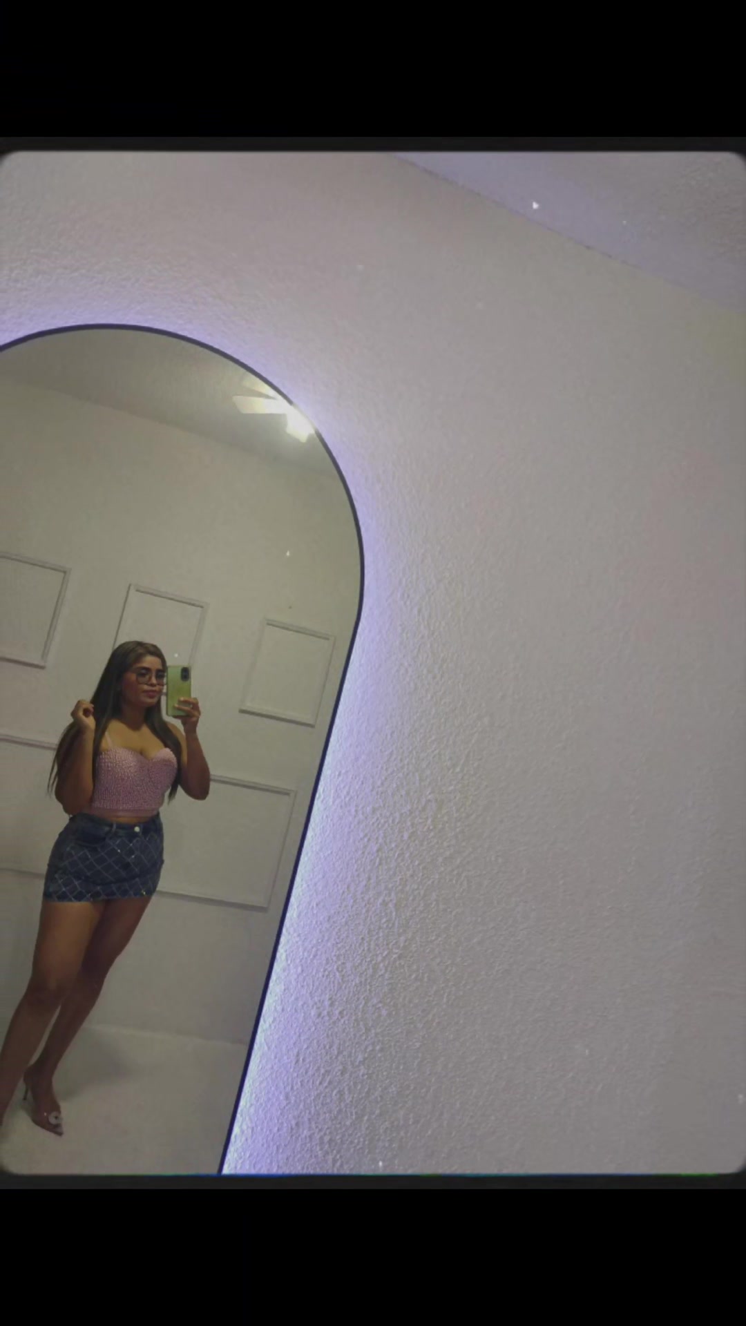@Lia Mackeily Soto Estrada 6