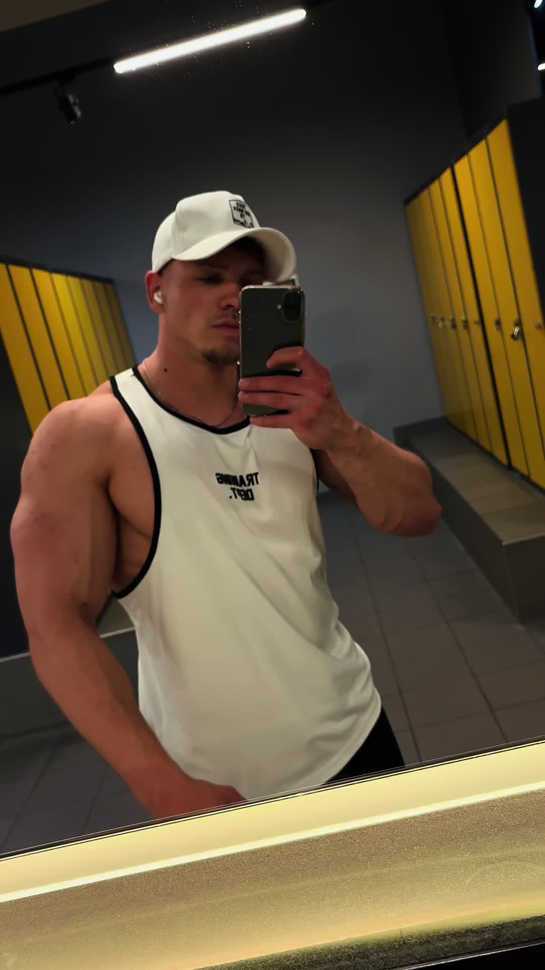 @lars_btc