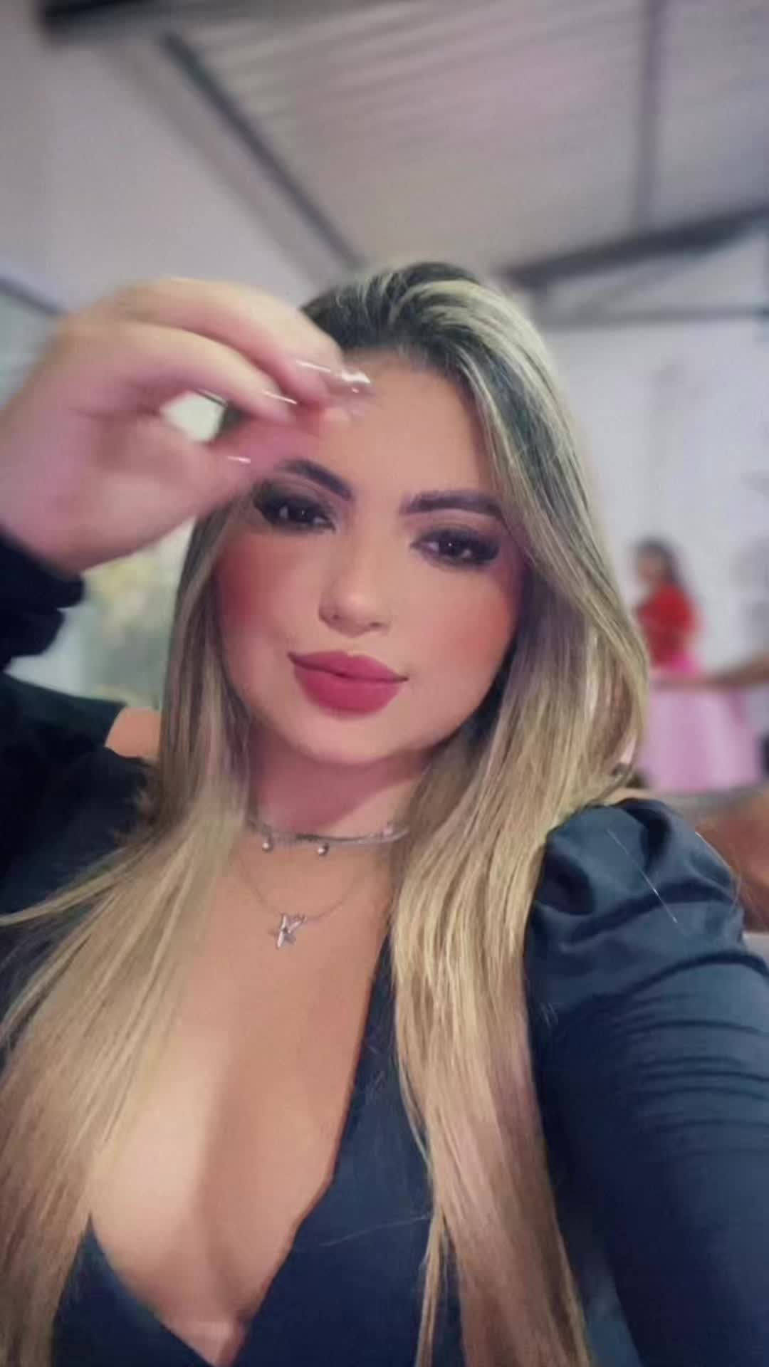 @Ana Júlia Mota