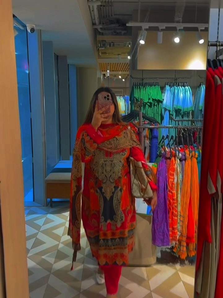 @🧚♀️𝓡𝓐𝓣𝓡𝓘🧚♀️