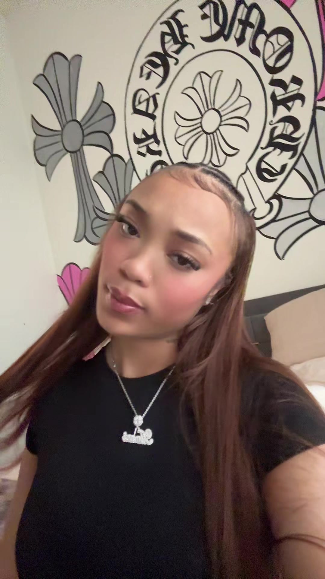 @whymanilol